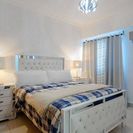 Escape Apartments, Balcony, Pool, Gym & Spa In La Julia Santo Domingo Exterior foto