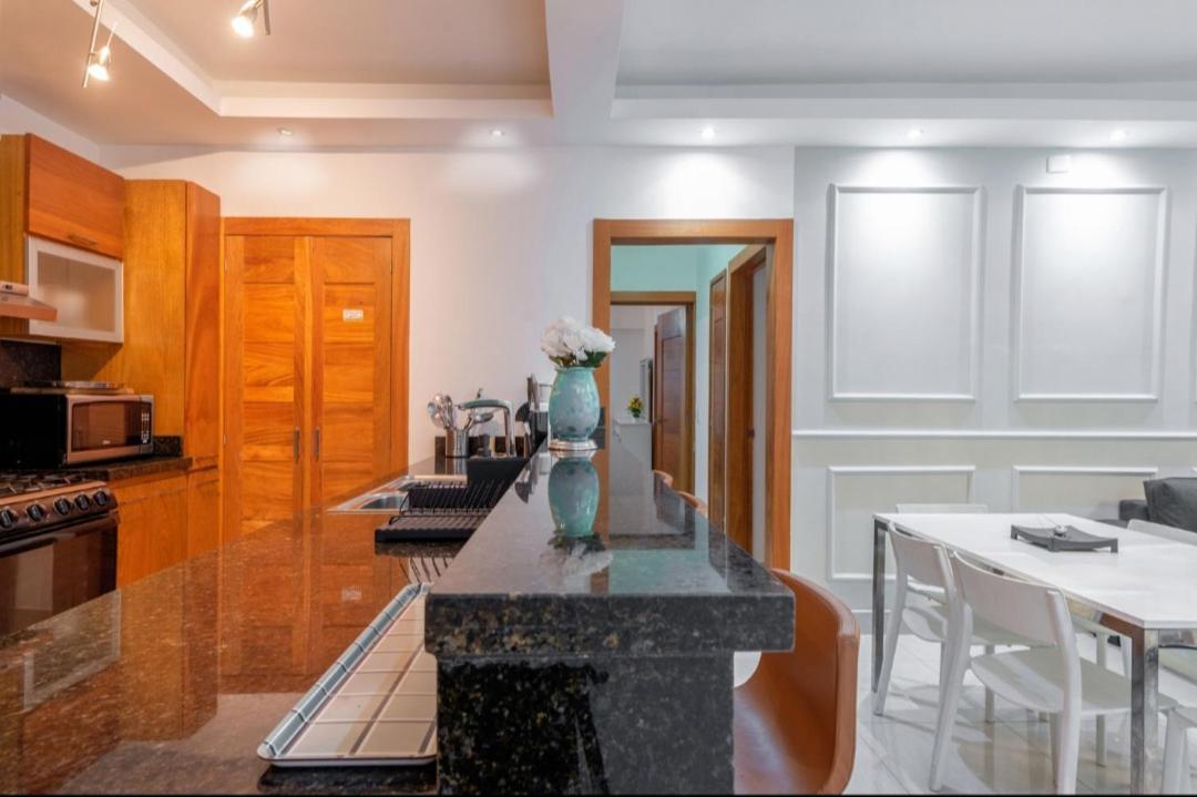 Escape Apartments, Balcony, Pool, Gym & Spa In La Julia Santo Domingo Exterior foto